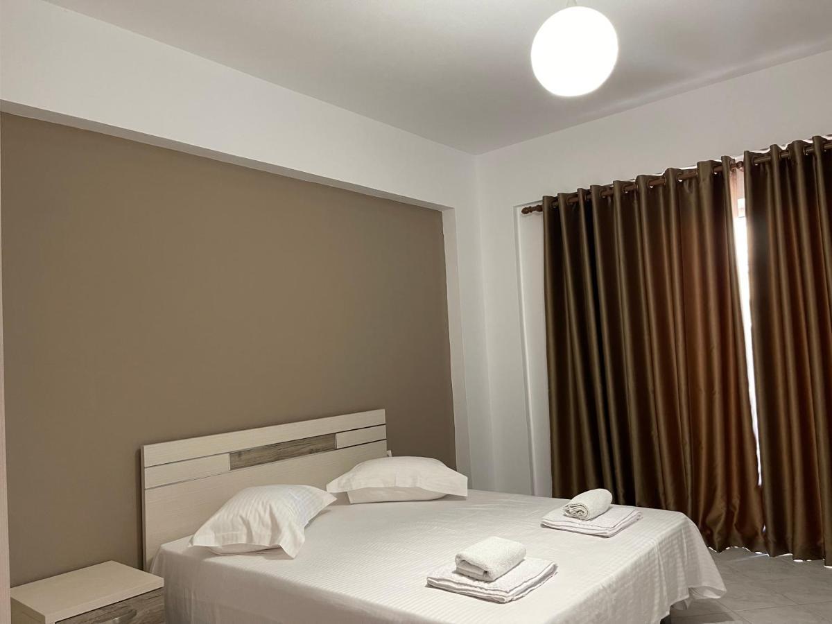 Saranda Inn Rooms & Apartments エクステリア 写真
